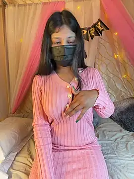 hotgirlpriya789 online show from December 18, 4:13 pm