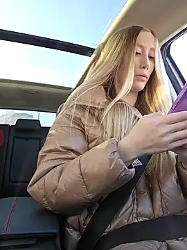 Snapshot of Pussy_Drive03 chatting on February 24, 3:55 am Pussy Drive03 online show from February 24, 3:55 am