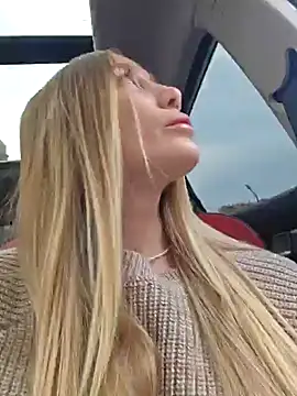 Snapshot of Pussy_Drive03 chatting on March 21, 5:00 am Pussy Drive03 online show from March 21, 5:00 am