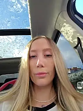 Snapshot of Pussy_Drive03 chatting on March 22, 4:45 am Pussy Drive03 online show from March 22, 4:45 am