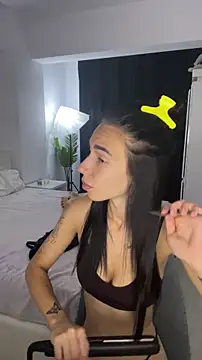 Snapshot of Celine_Roxelle chatting on August 6, 5:26 pm Celine Roxelle online show from August 6, 5:26 pm