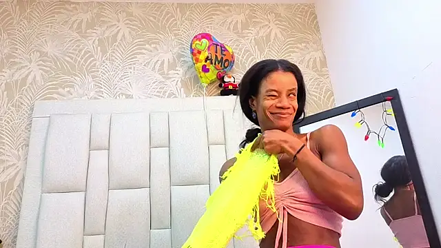 dafnnelewis online show from February 4, 11:16 am