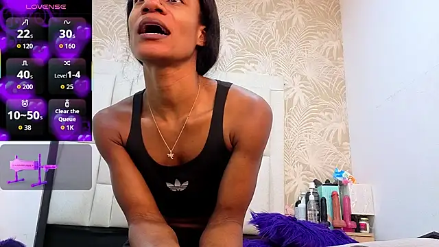 dafnnelewis online show from March 9, 11:36 am