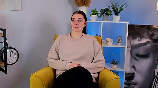 GarynDilley online show from February 9, 7:49 am