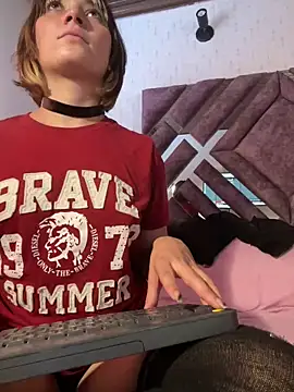 Maggie Geller online show from March 7, 8:22 pm