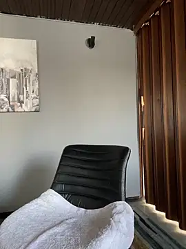 Maggie Geller online show from March 10, 12:26 pm