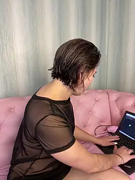 Maggie Geller online show from March 19, 6:34 pm