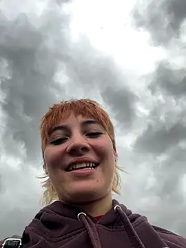 Maggie Geller online show from October 8, 7:11 pm