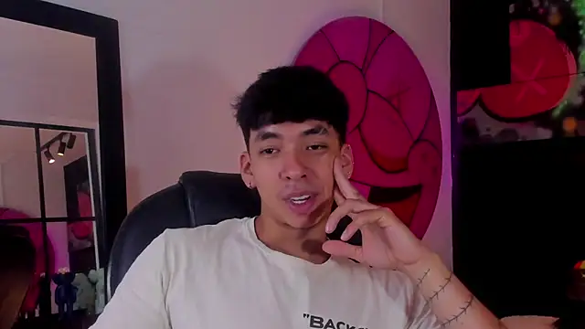 ISAAC CRYSTON online show from September 11, 7:36 pm