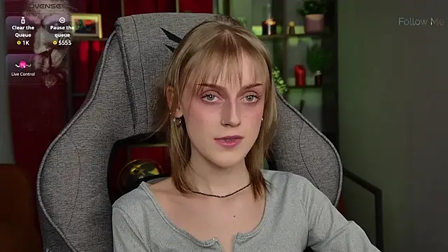 KiraMontoya online show from March 28, 11:26 pm