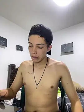 Snapshot of Gadiel_Sex chatting on October 13, 2:06 pm Gadiel Sex online show from October 13, 2:06 pm
