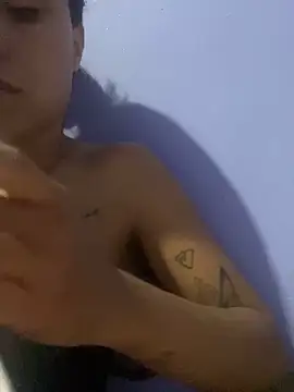 julieta fn online show from April 21, 1:42 am