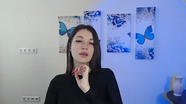 Snapshot of Eva_Eldis chatting on February 8, 9:35 am Eva Eldis online show from February 8, 9:35 am