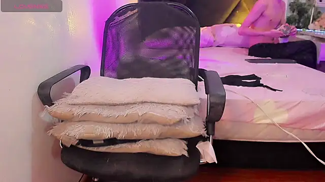 Irina milkmaid online show from April 22, 7:26 pm