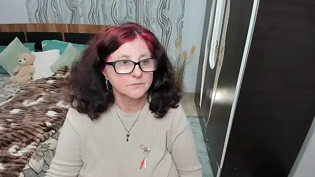 NoraJohnson6 online show from March 5, 9:15 pm