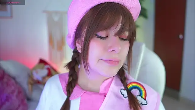 Neekito  online show from November 14, 7:34 pm