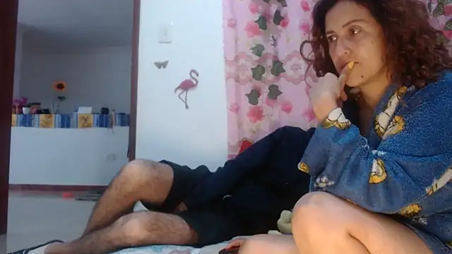 jeans and emma online show from March 12, 12:26 pm