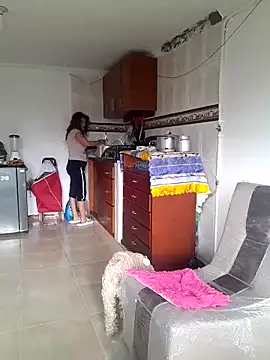 jeans and emma online show from March 18, 5:10 pm