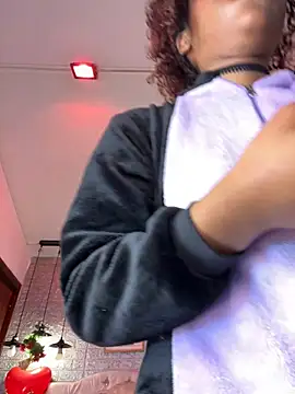 tylla  online show from March 13, 10:47 am