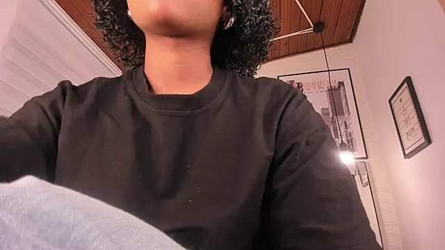 tylla  online show from September 26, 3:54 am