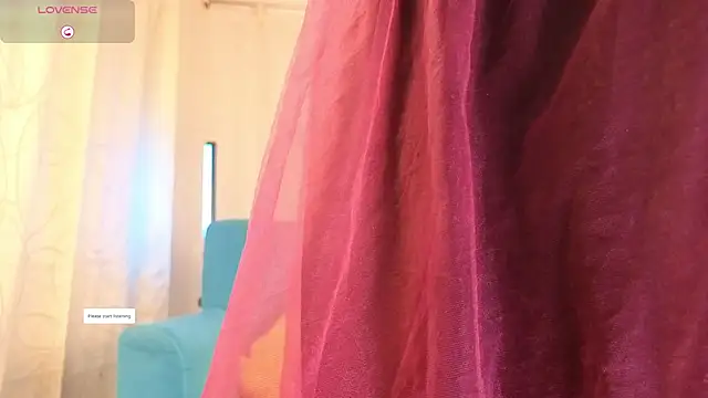 sophia dumont online show from October 22, 1:50 am