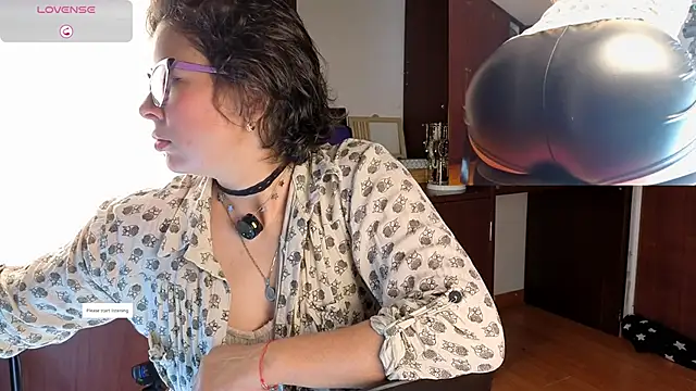 sophia dumont online show from November 19, 10:21 pm