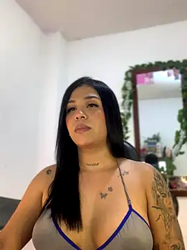 tinalove7 online show from November 8, 10:30 pm