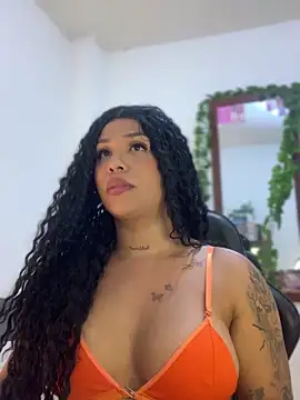 tinalove7 online show from November 28, 11:40 pm