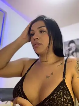 Snapshot of tinalove7 chatting on June 21, 9:17 pm tinalove7 online show from June 21, 9:17 pm