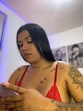 Snapshot of tinalove7 chatting on July 12, 12:23 am tinalove7 online show from July 12, 12:23 am