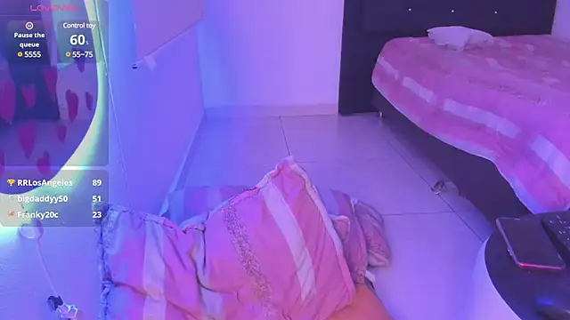  Charlottequeen online show from February 22, 2:06 am