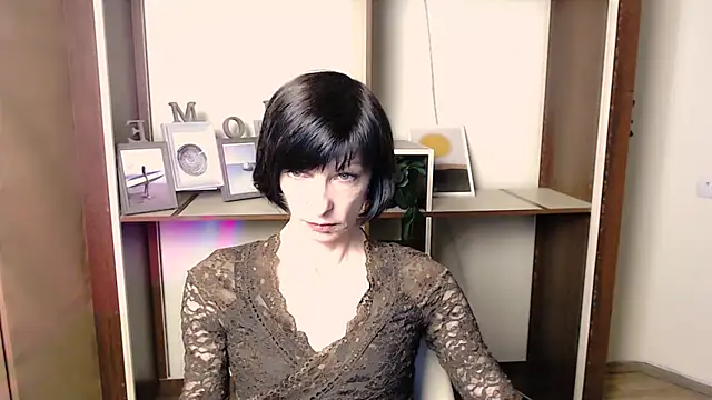  AngeliaFlow  online show from November 6, 7:20 am