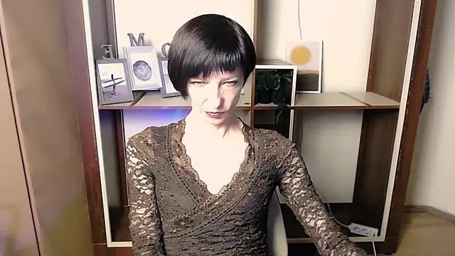  AngeliaFlow  online show from November 11, 7:41 am