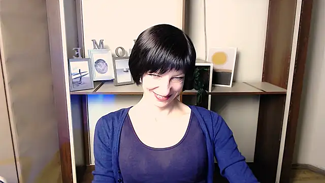  AngeliaFlow  online show from December 1, 11:26 am