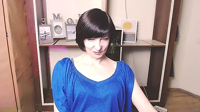  AngeliaFlow  online show from April 21, 8:31 am