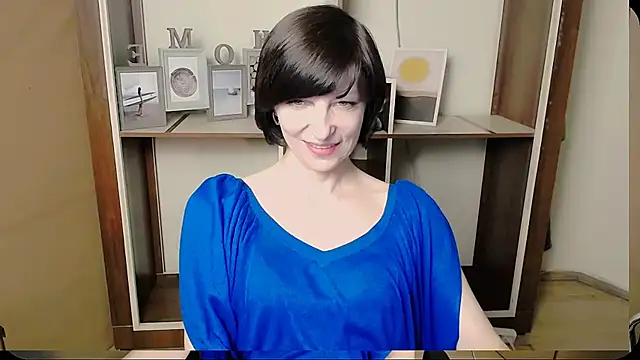 Snapshot of _AngeliaFlow_ chatting on May 26, 7:37 am AngeliaFlow online show from May 26, 7:37 am