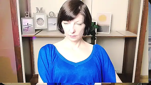 Snapshot of _AngeliaFlow_ chatting on June 26, 7:02 am AngeliaFlow online show from June 26, 7:02 am