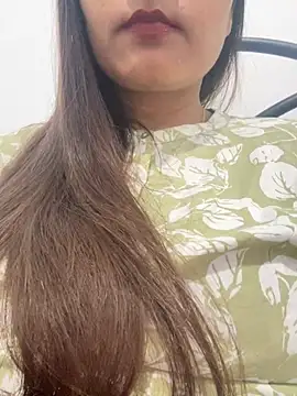 Deepcha1991 online show from February 6, 8:23 pm