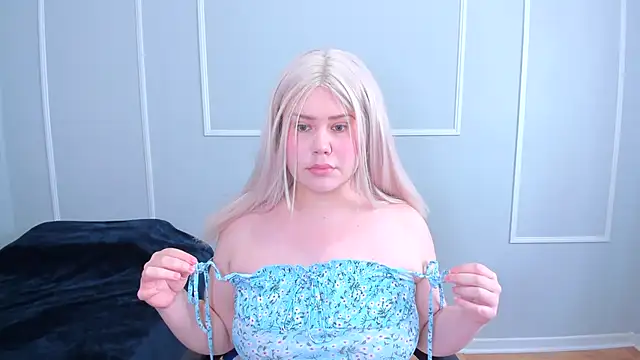  leana  online show from November 11, 4:29 pm