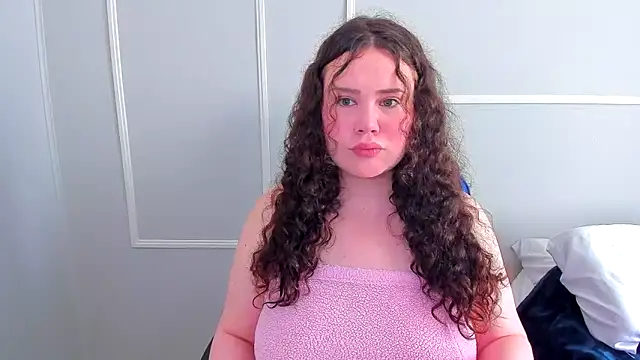  leana  online show from June 9, 1:01 pm