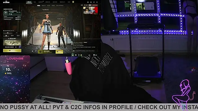 Snapshot of Gamergirl-Linela chatting on March 22, 1:22 am Gamergirl-Linela online show from March 22, 1:22 am