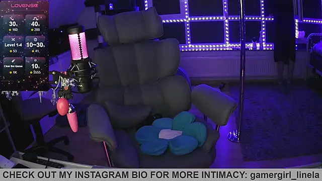 Gamergirl-Linela online show from April 28, 10:04 pm