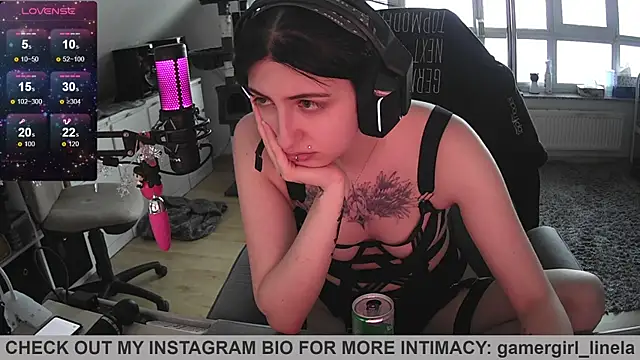 Gamergirl-Linela online show from April 29, 5:30 pm