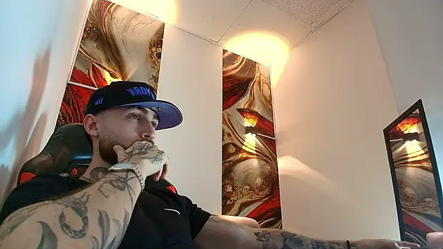 Luke davis01 online show from March 14, 1:05 pm