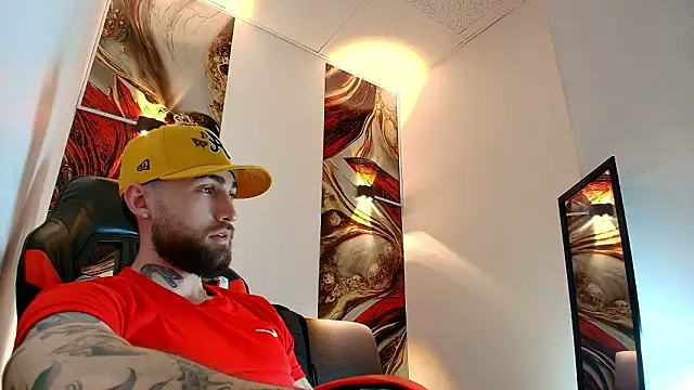 Luke davis01 online show from March 21, 1:05 pm