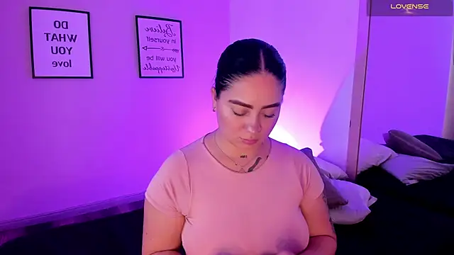 Morgan Wright online show from April 23, 8:11 pm