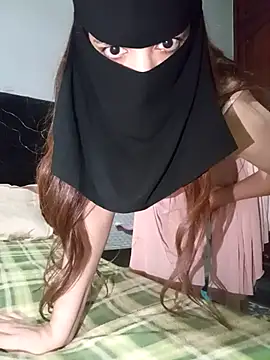 Snapshot of Milan-88 chatting on October 13, 4:18 pm Milan-88 online show from October 13, 4:18 pm