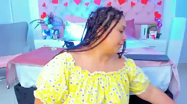 KourtneyEvans online show from February 12, 3:49 pm