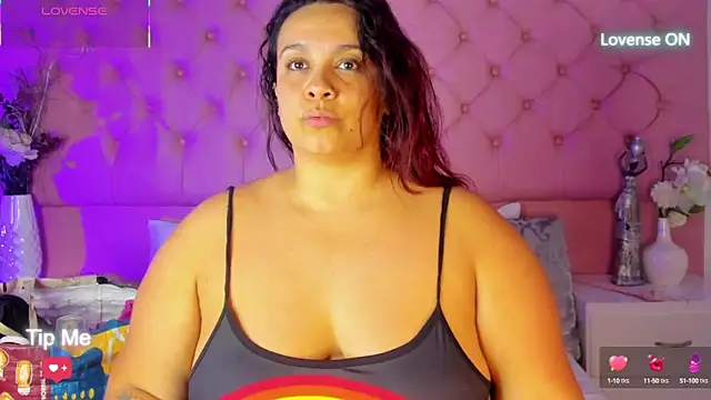 KourtneyEvans online show from September 9, 7:35 pm