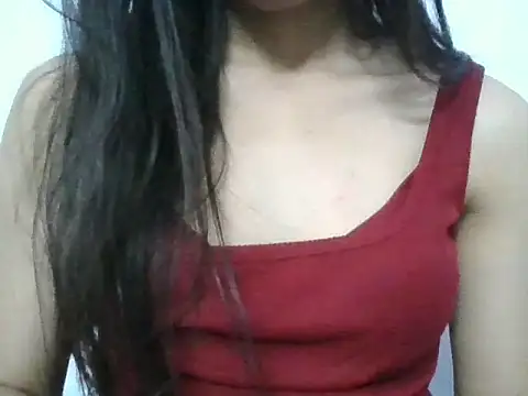 laila 10 online show from February 13, 11:28 am